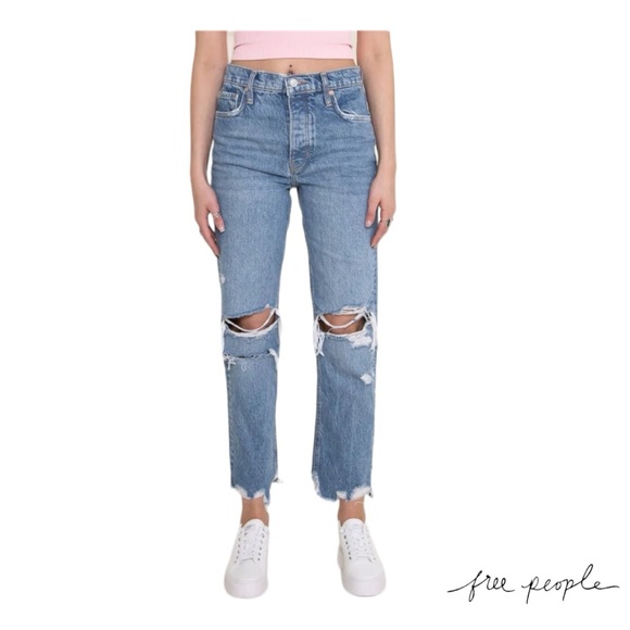 NWOT- Free People Tapered Baggy Boyfriend Jeans - Picture 3 of 6